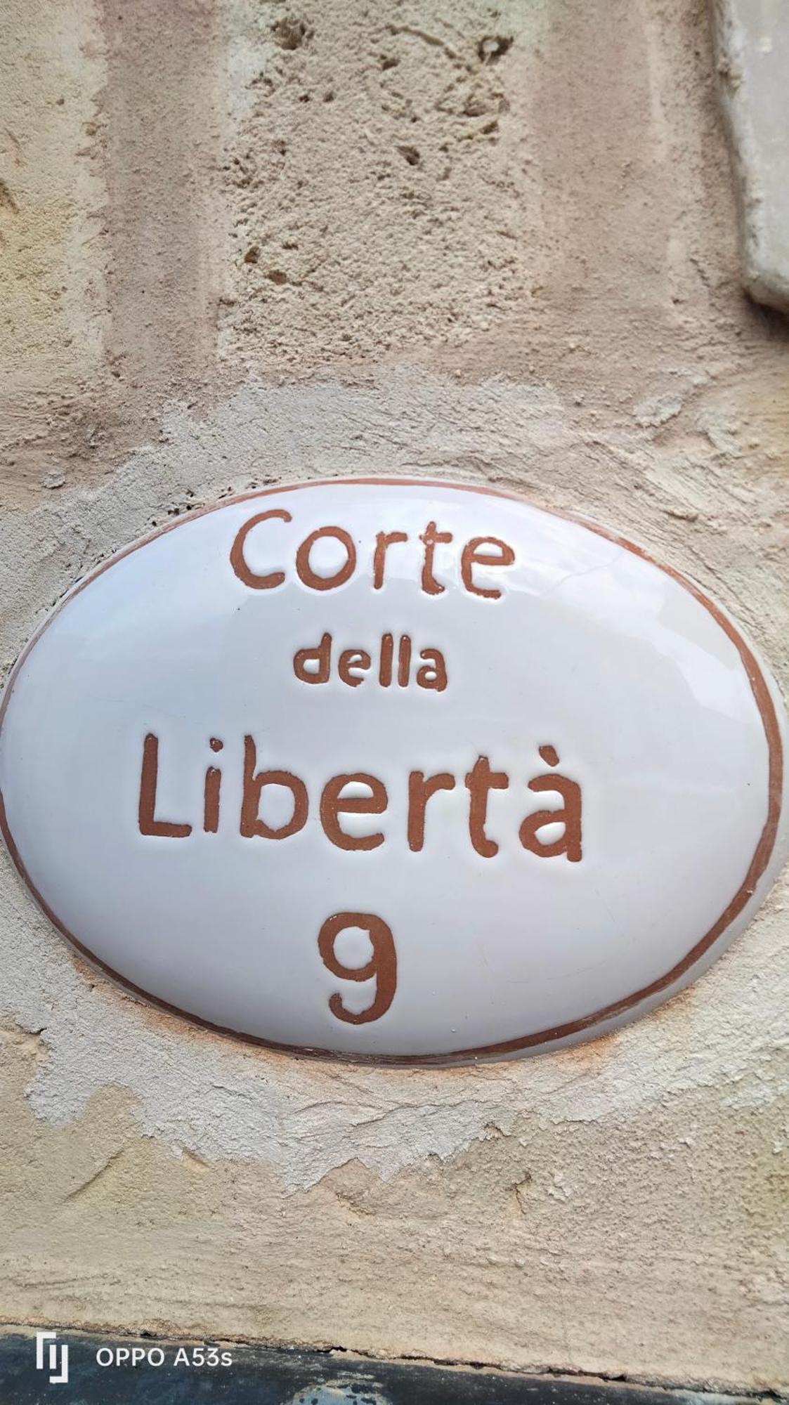 Casa Corte Della Liberta Uggiano La Chiesa Exterior photo